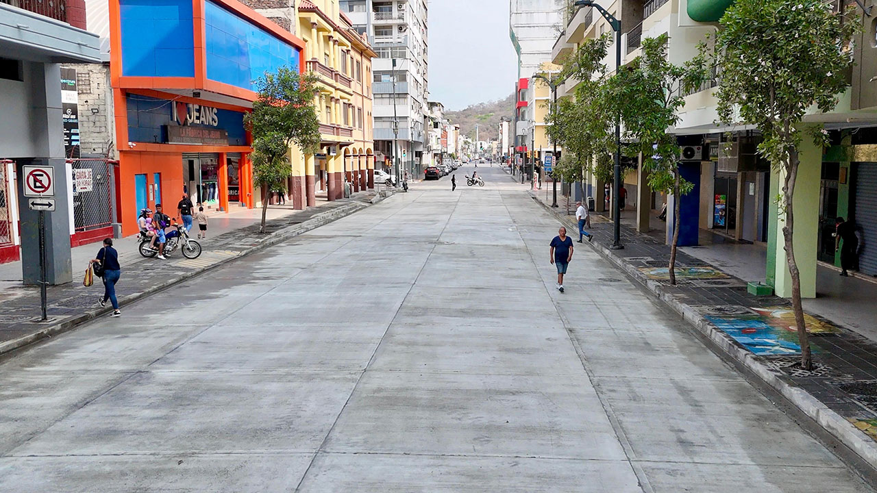 Banner Reconformación de 1.400 KMS. de Vías